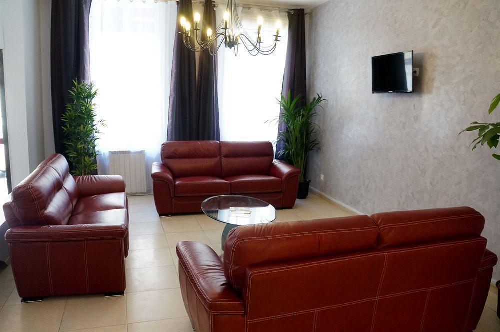 Hotel Paradis - Centre Prefecture 2*