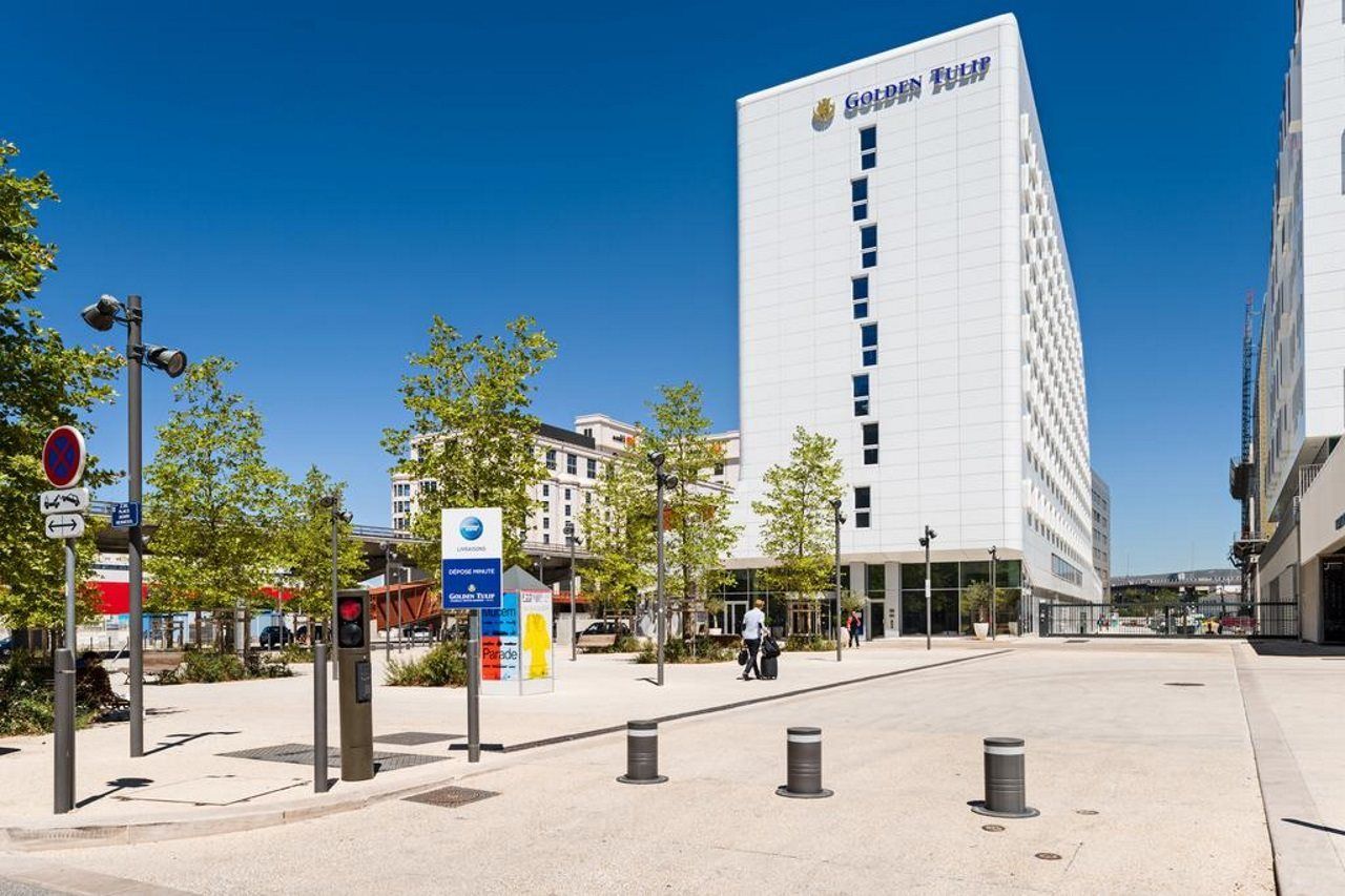 Golden Tulip Euromed