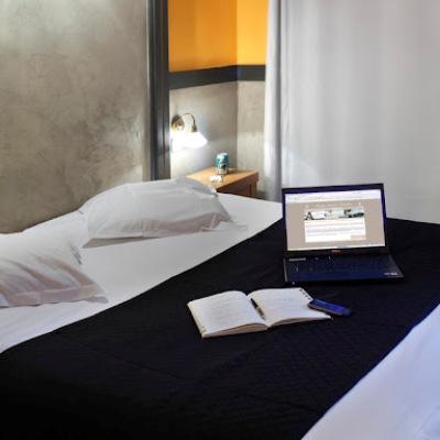 Adonis Vieux Port 3* Marseille
