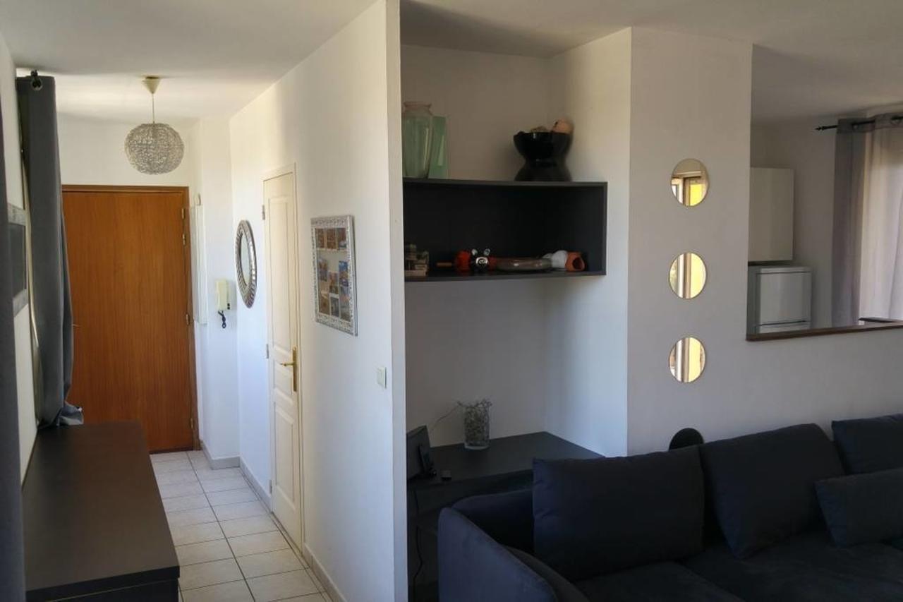 Beau T3 - Climatise - Grande Terrasse - Apartment