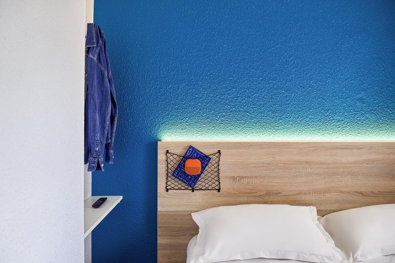 Hotelf1 Est Hotel Marseilles