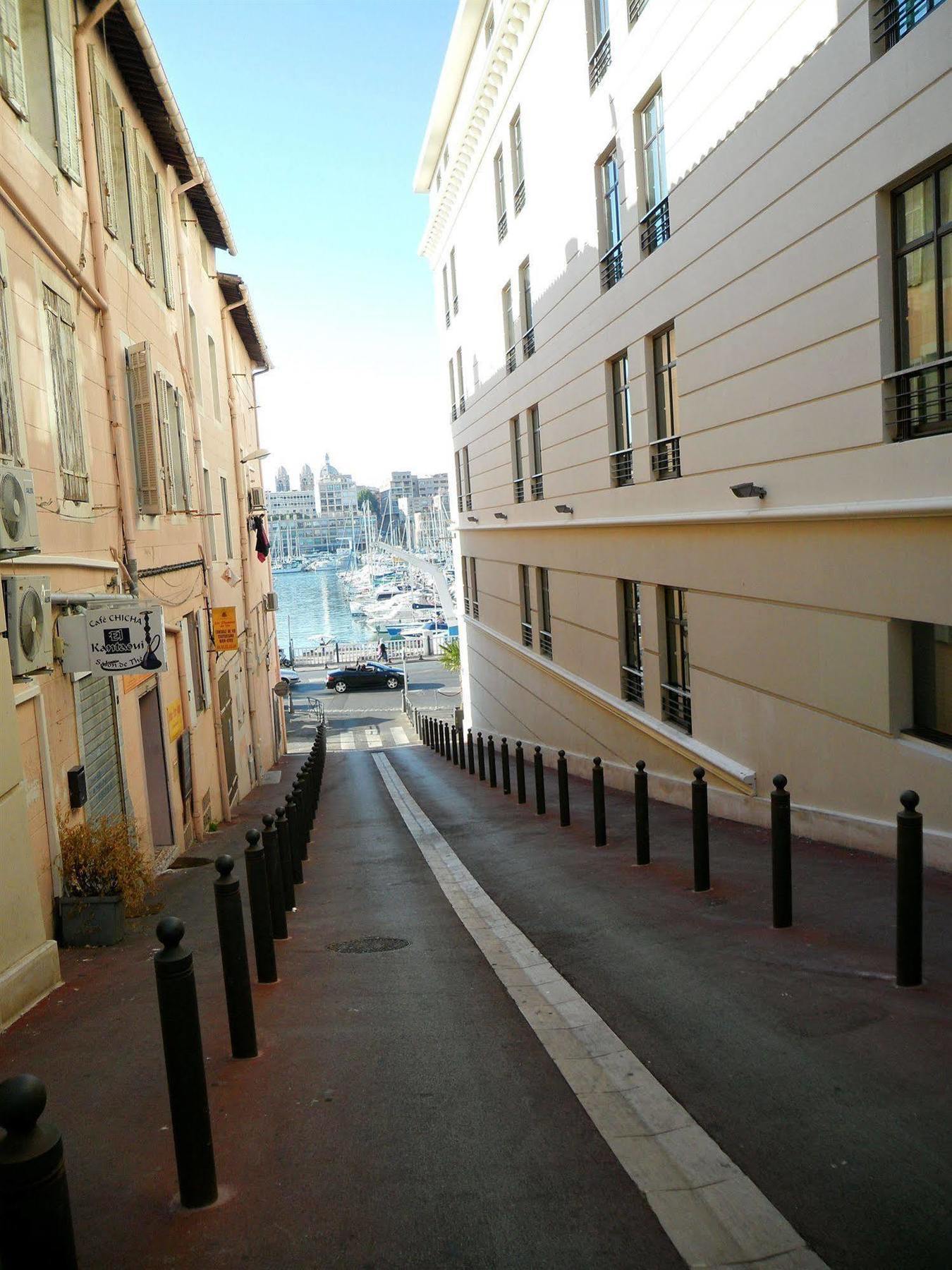 Appart'hotel Vieux-port Hotel