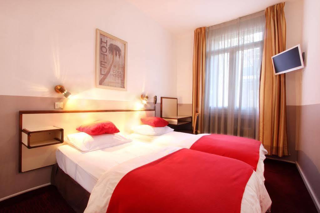 Lutetia Hotel 2*