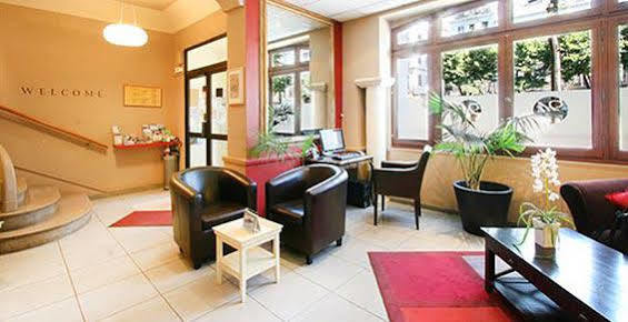 Lutetia Hotel 2*