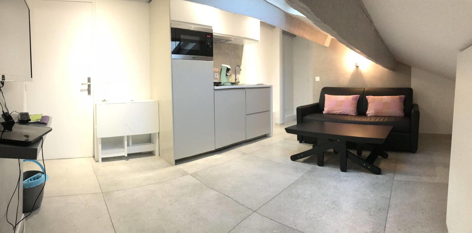 5/5 Apartment *