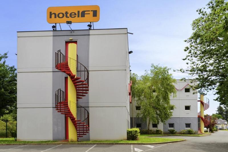 Hotelf1 Est Marseilles
