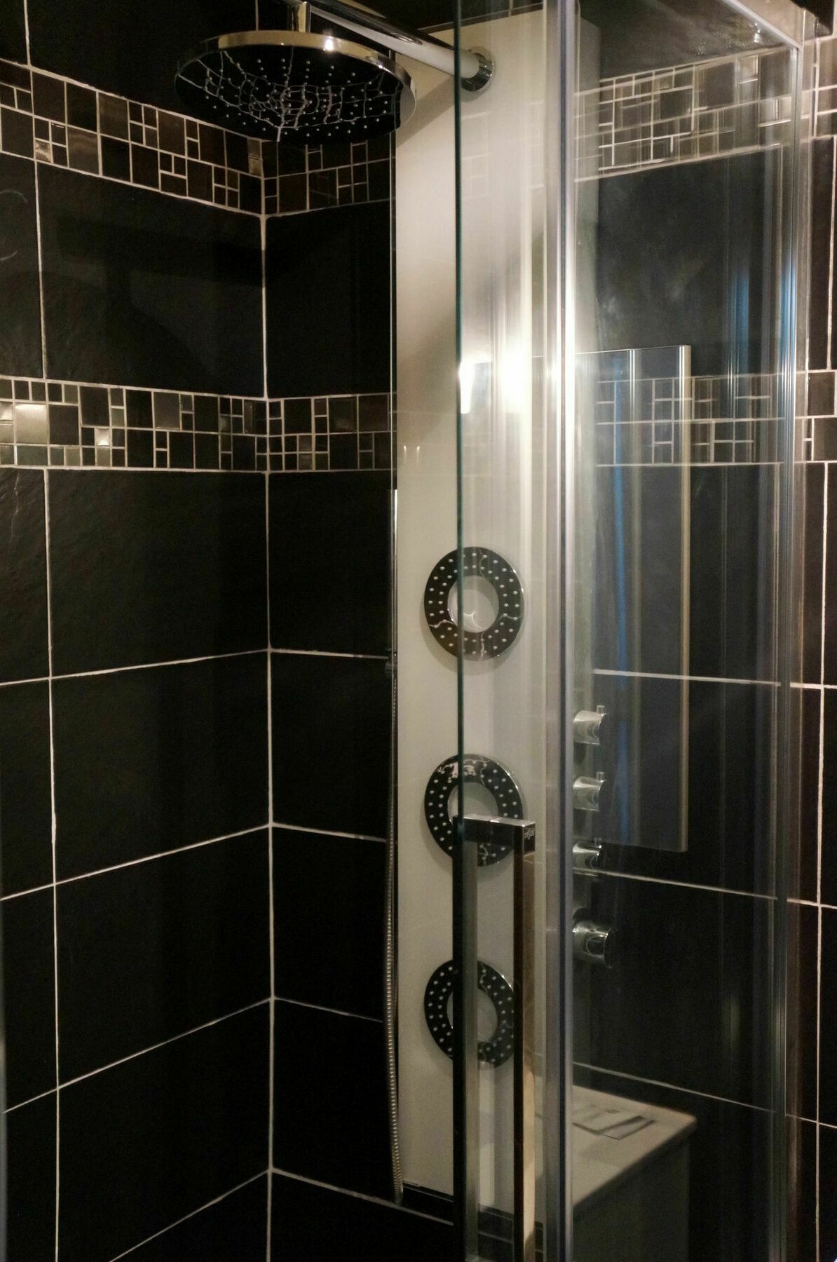 Hotel Paradis - Centre Prefecture 2*