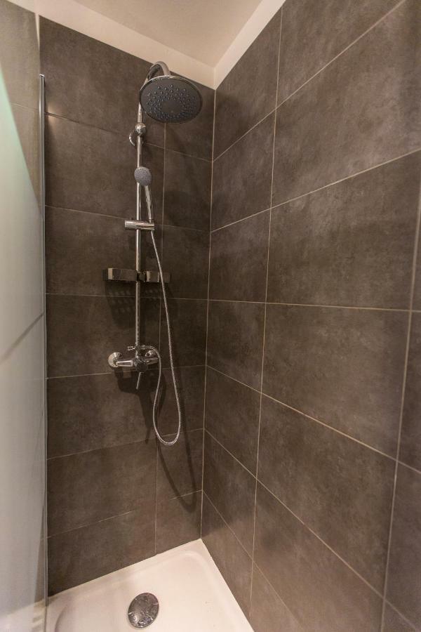 Spacieux Logement Au Cœur De Centre *