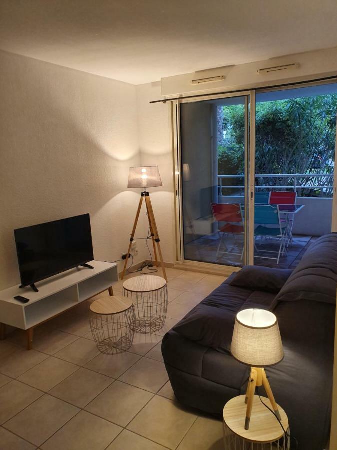 Studio Parc Eden Proche Calanques, Stade Velodrome, Hopitaux Sud Marseilles