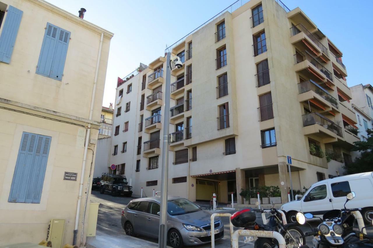 Calme Et Tres Lumineux, Au Pied De Notre Dame De La Garde Apartment Marseille