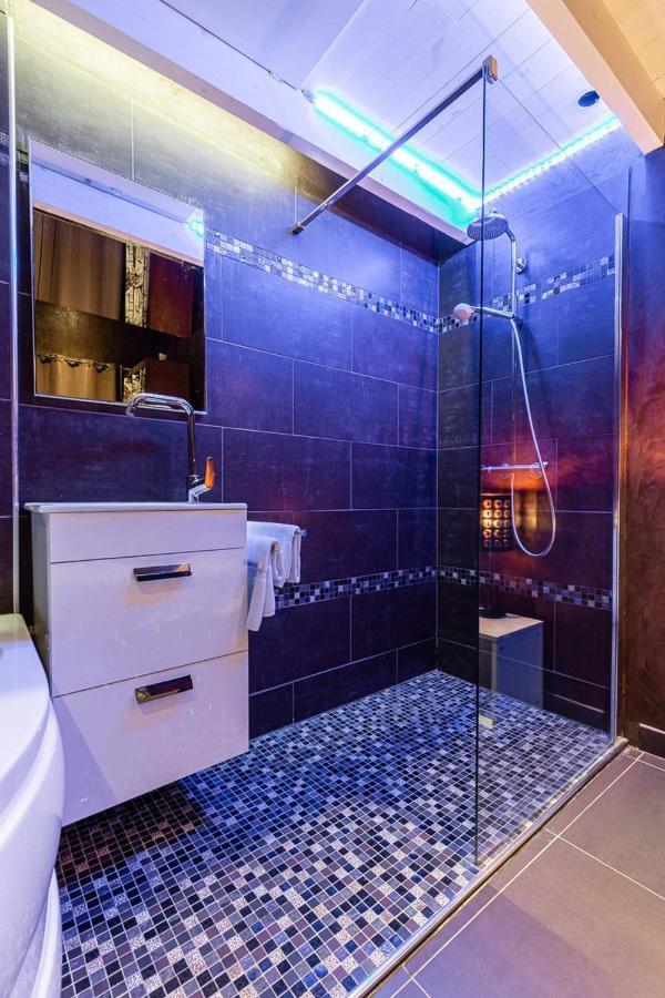Les Suites Du Vieux-port * Marseille