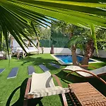 O Balinais Mini Villa Avec Spa Et Piscine Privative Marseille