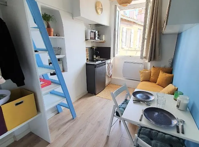 Studio Mezzanine Au Coeur De Marseille Lodi /Baille