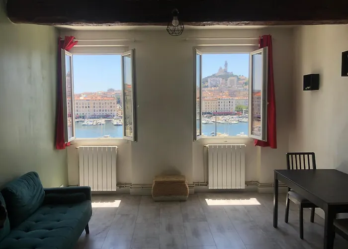 Auberge Du Vieux-Port