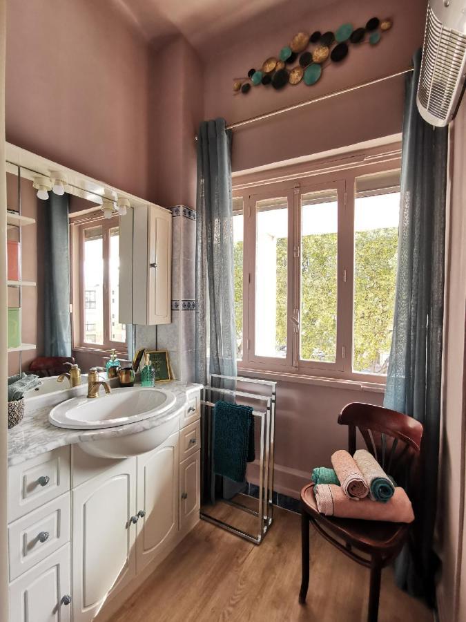 Vue Vieux-port Et Notre Dame, Charme Art Déco