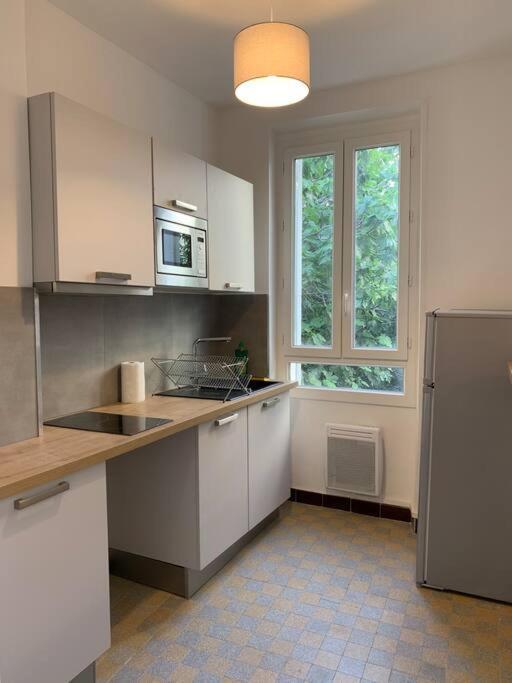 Palais Longchamps, T2 Cote Cour Apartment