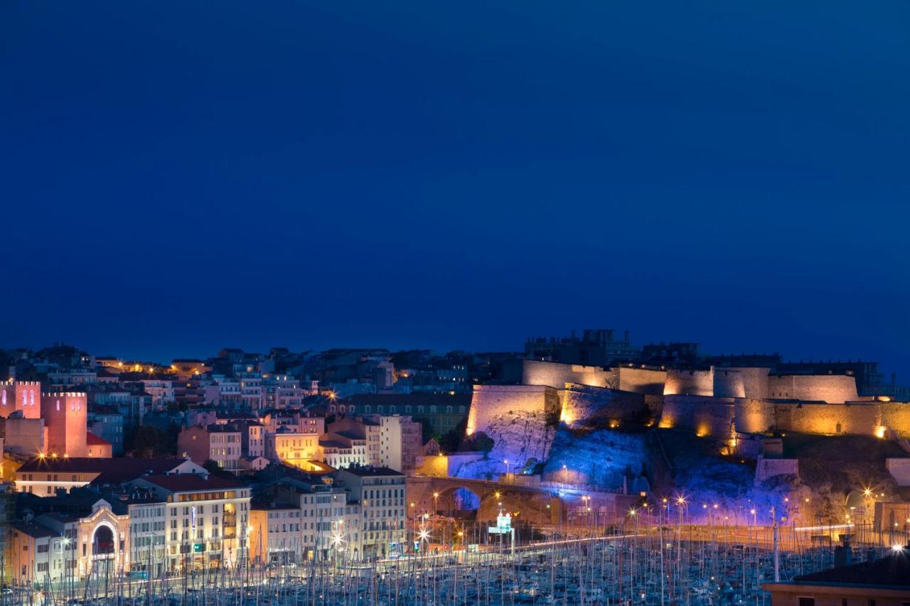 Novotel Est 4*
