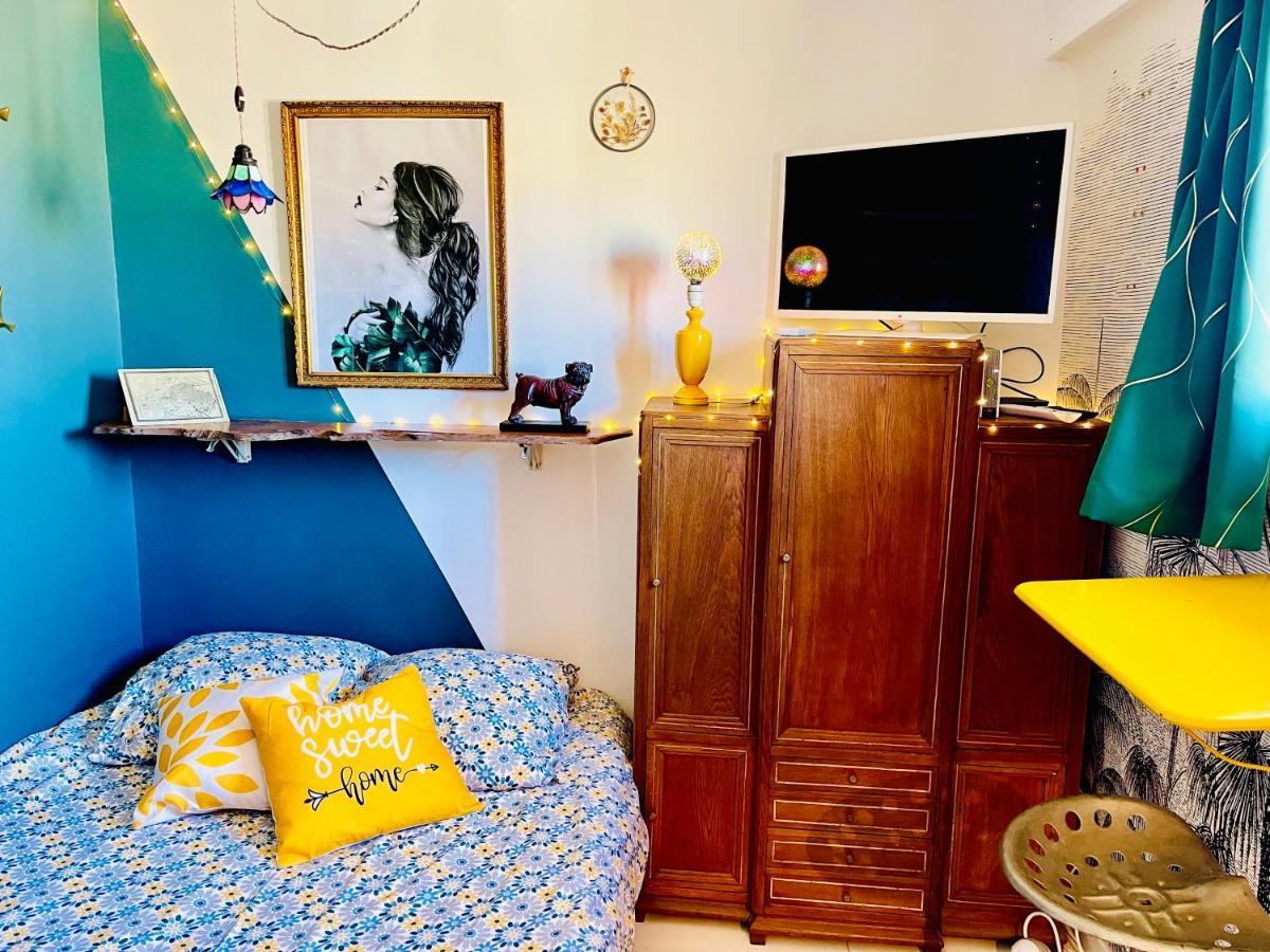 Elegant Sous Les Toits Apartment Marseille
