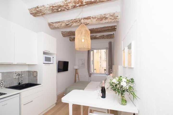 Design Vieux Port Apartment Marseilles