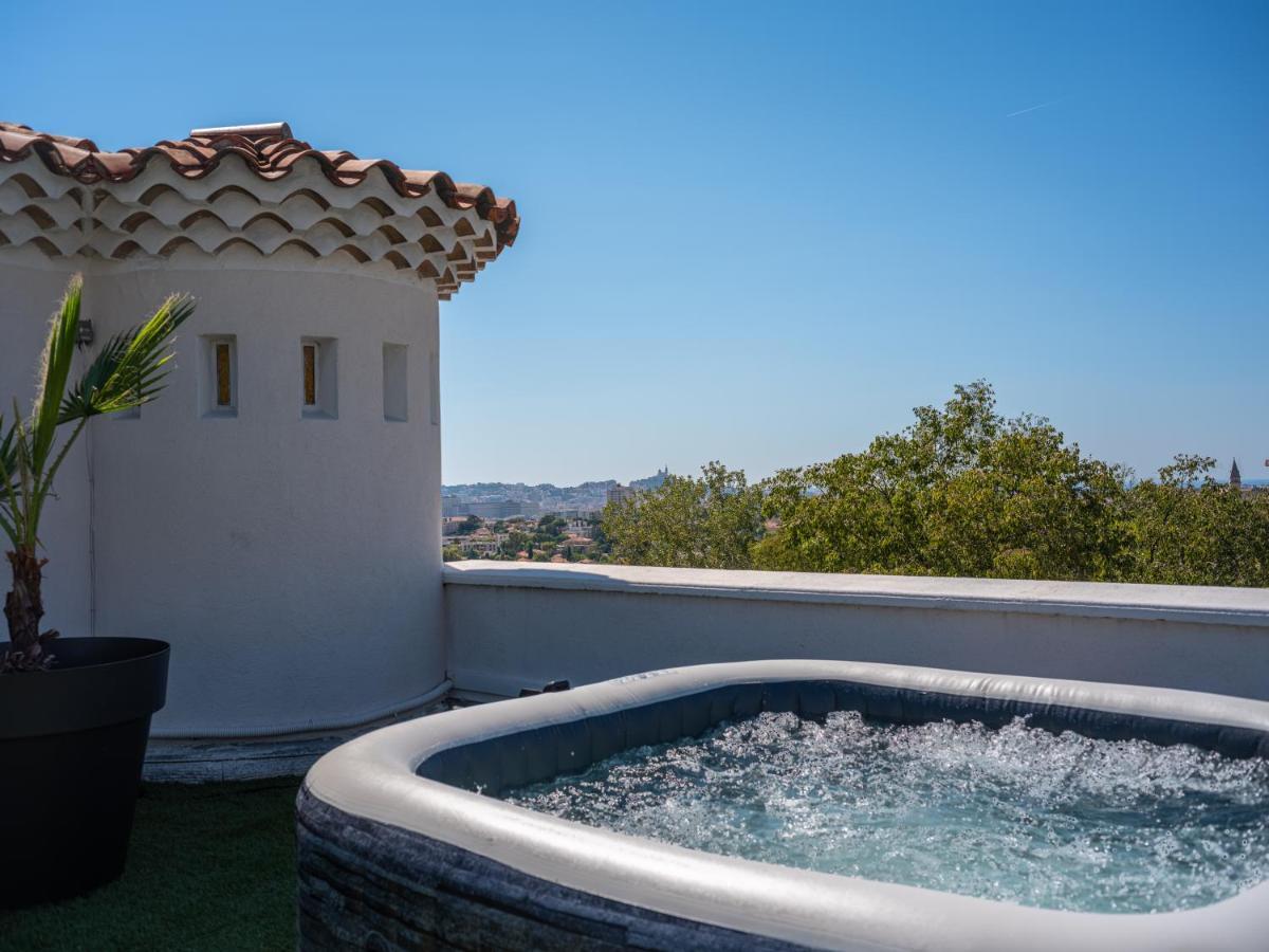 La Bastide De St Barnabe Jacuzzi Climatisation Parking Petanque Apartment Marseille