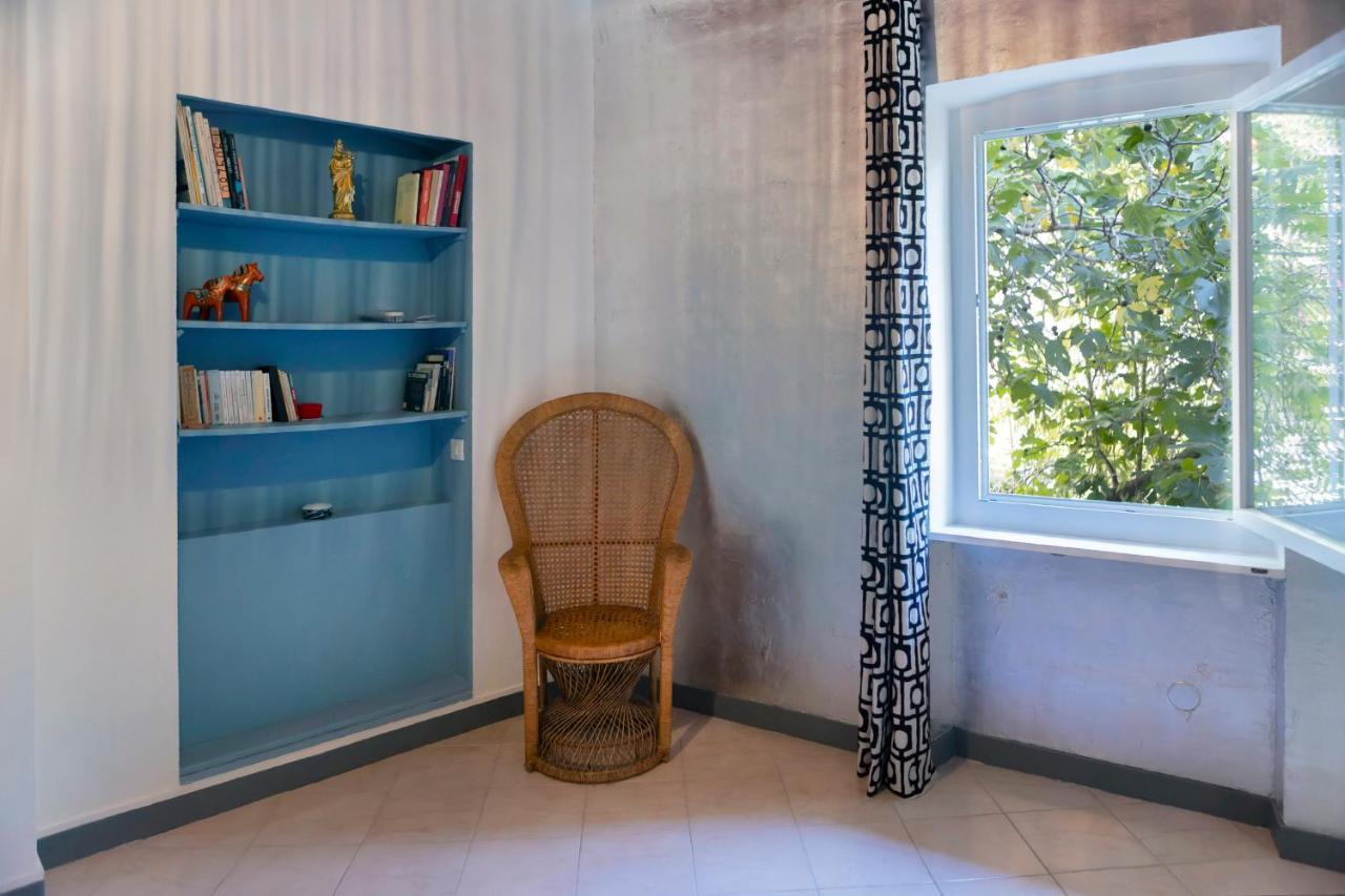 Appartement Tres Bel Avec Jolie Vue Dans Le Quartier Prise De Vauban Marseille