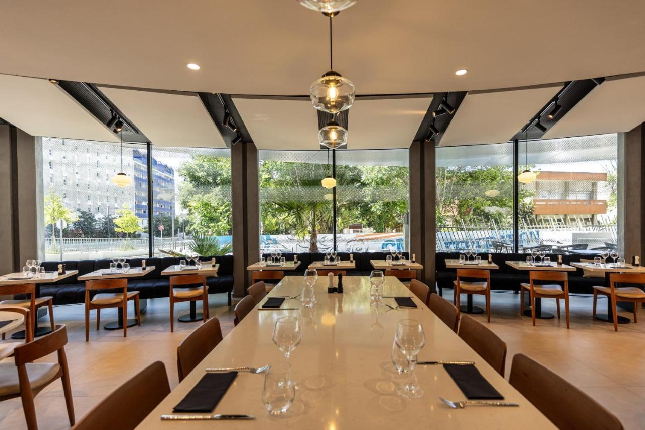 Crowne Plaza - Le Dome Hotel Marseille