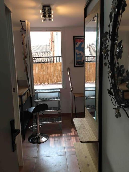 Apartment Flc - Cannebiere-clim-box En Sus-4 Guests Marseilles