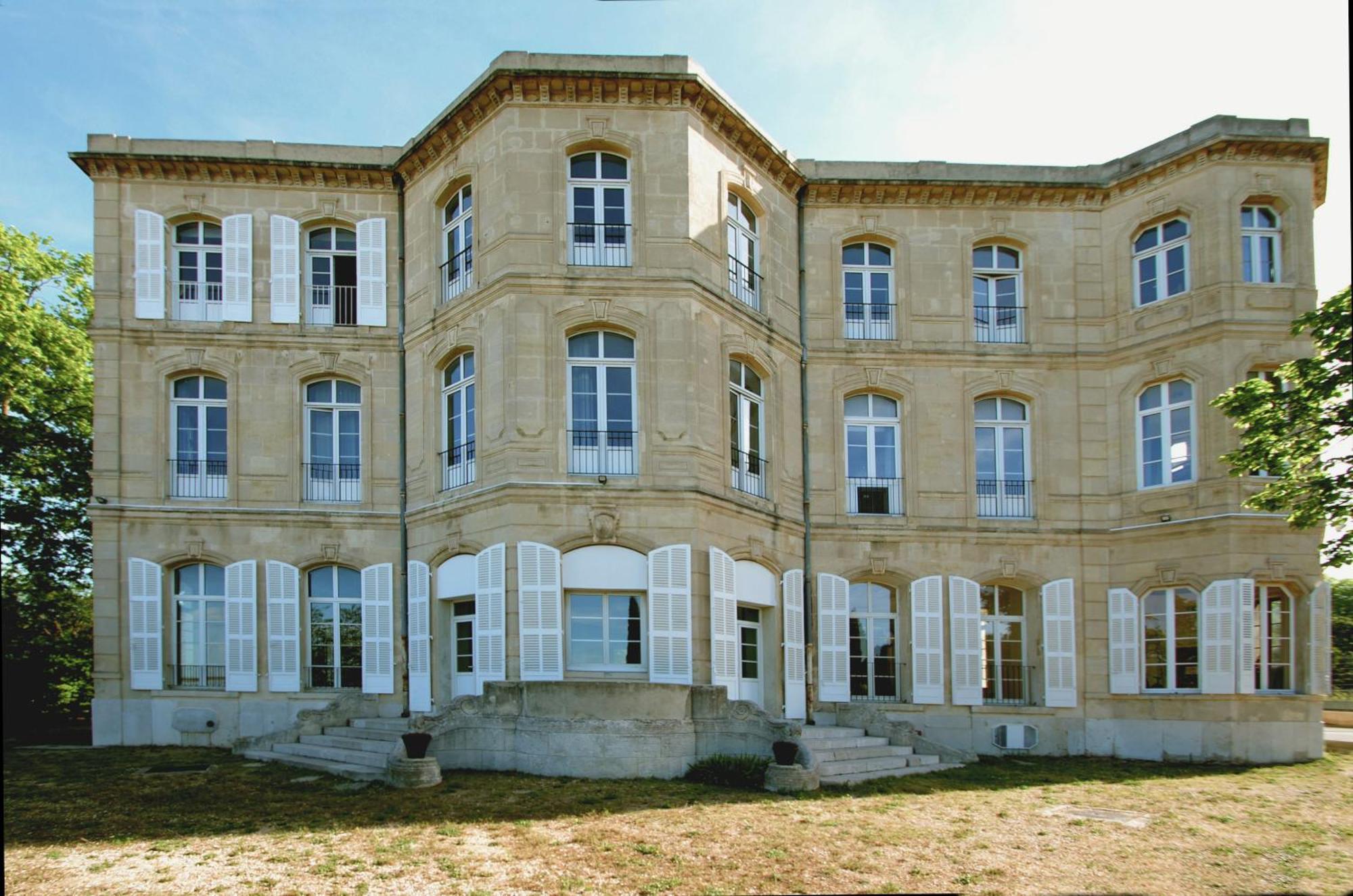 Hi Bois-luzy Auberge de jeunesse