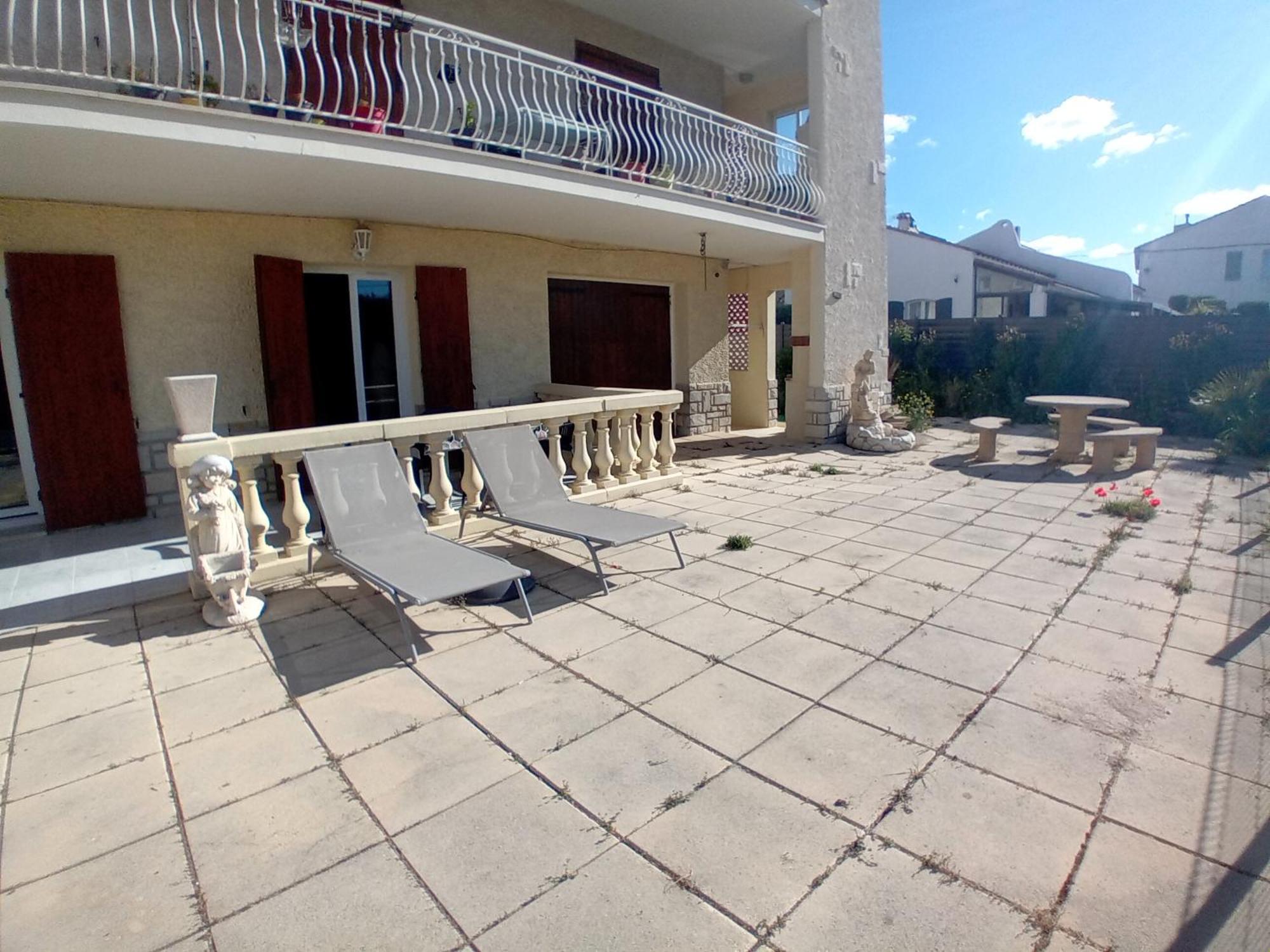 Apartment Bas De Avec Jardin Et Piscine Proche Plages Calanques