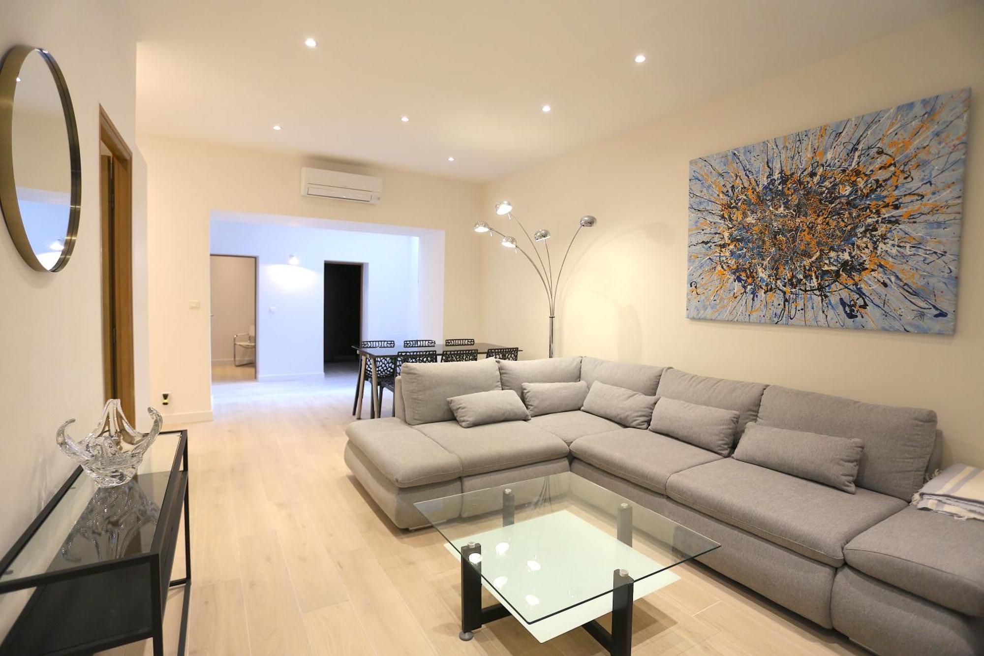 Atypique T3 Clim 80m2 Avec Patio Marseille