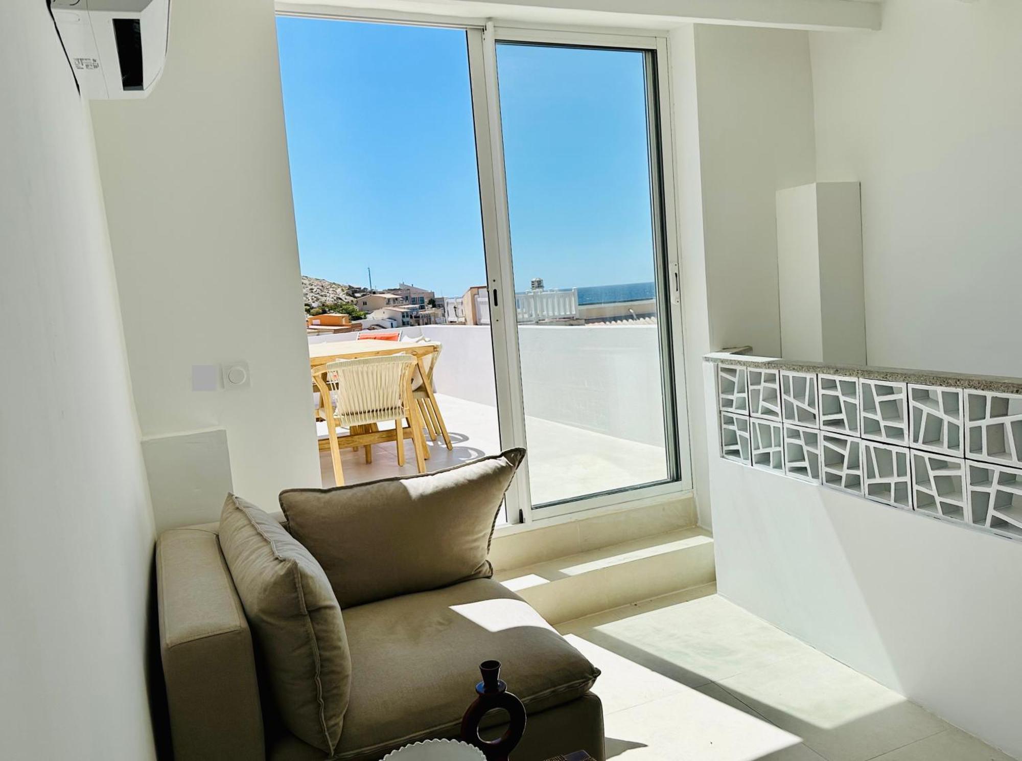 Aux Goudes Villa *