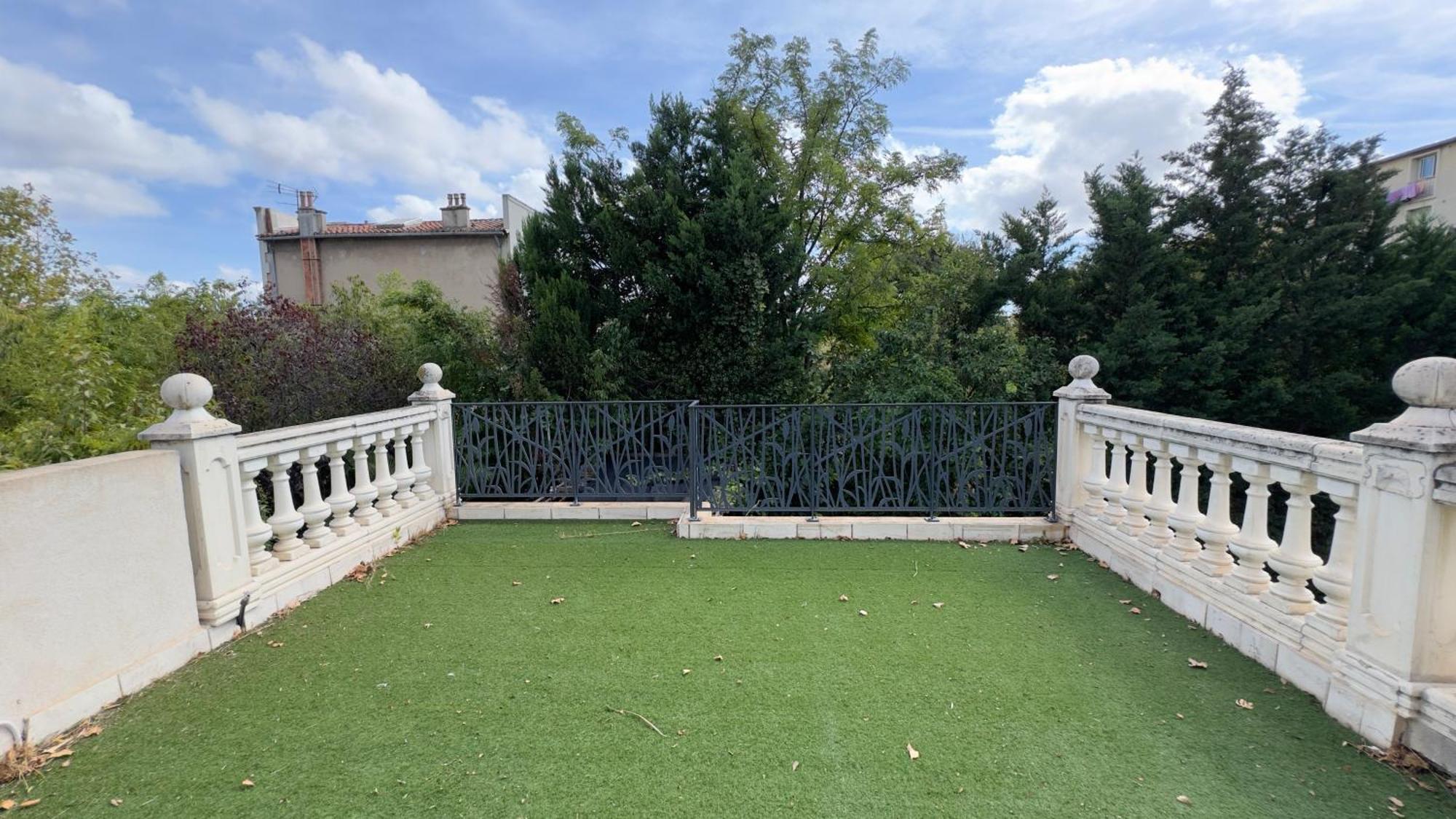 Piscine Confort, Barbecue 4 Etoiles Villa