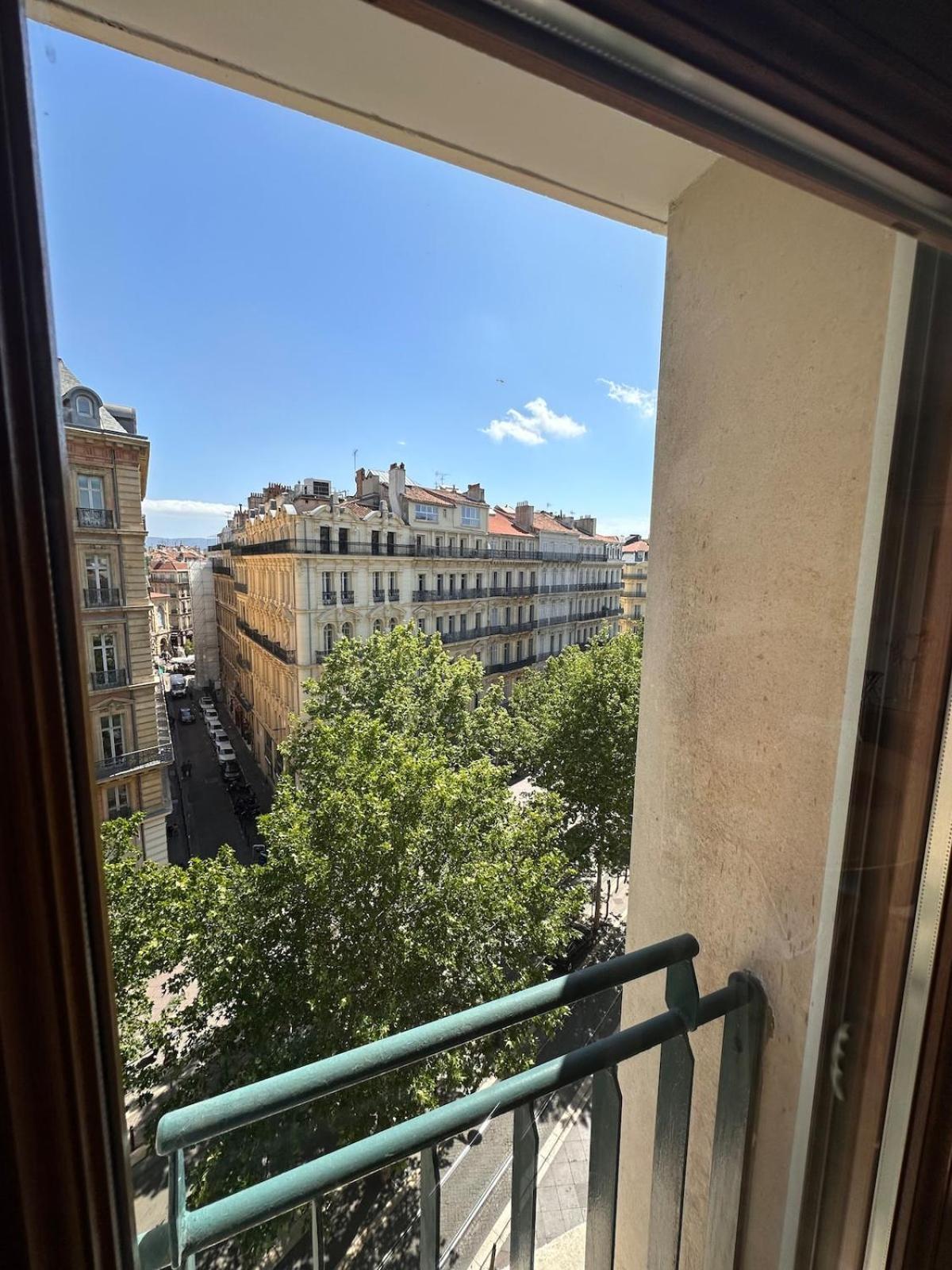 Apartment Le Panoramique - T3 Centre-ville, Vieux-port, Gare Saint-charles Marseille