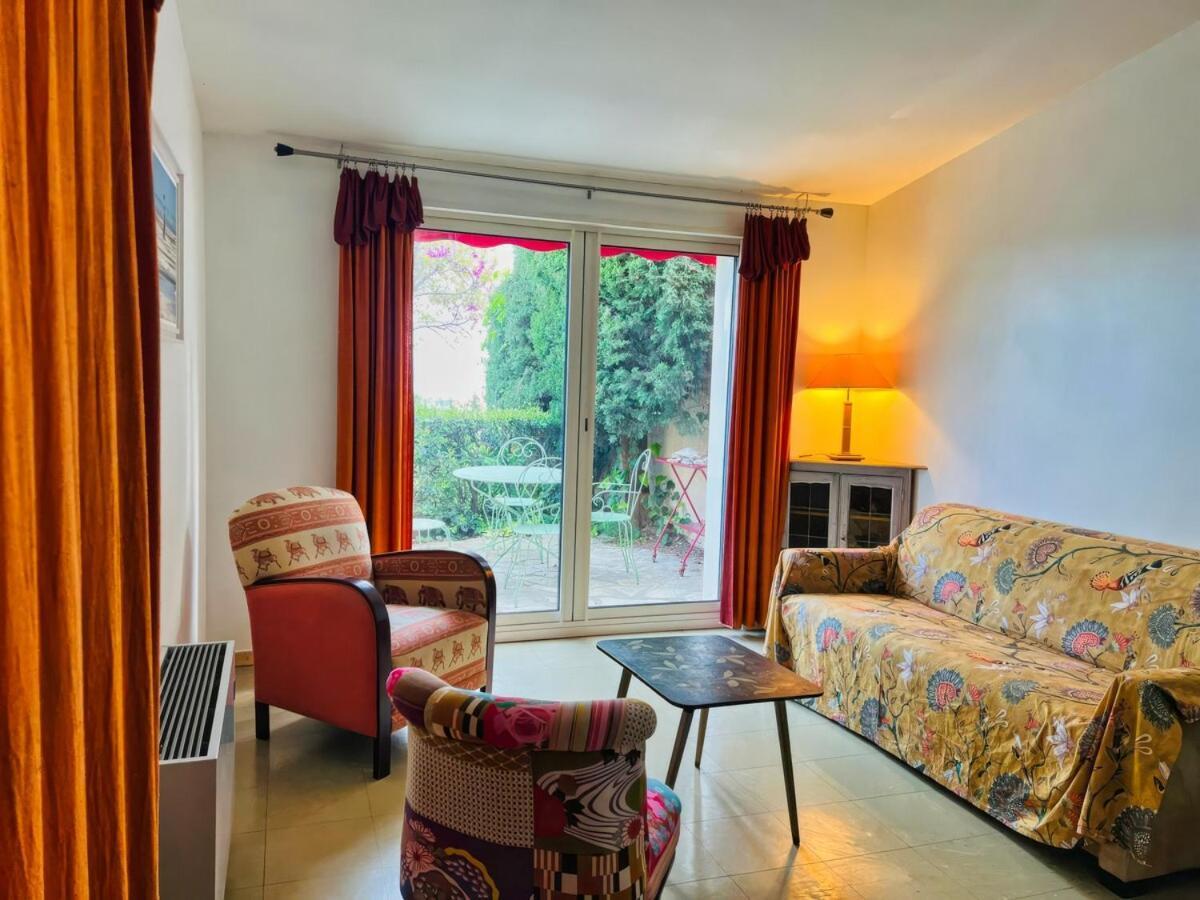 Maison Au Calme Avec Jardin Villa *