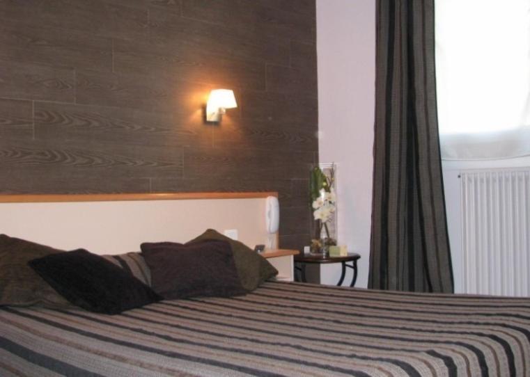 Hotel Logis Les Cigalons