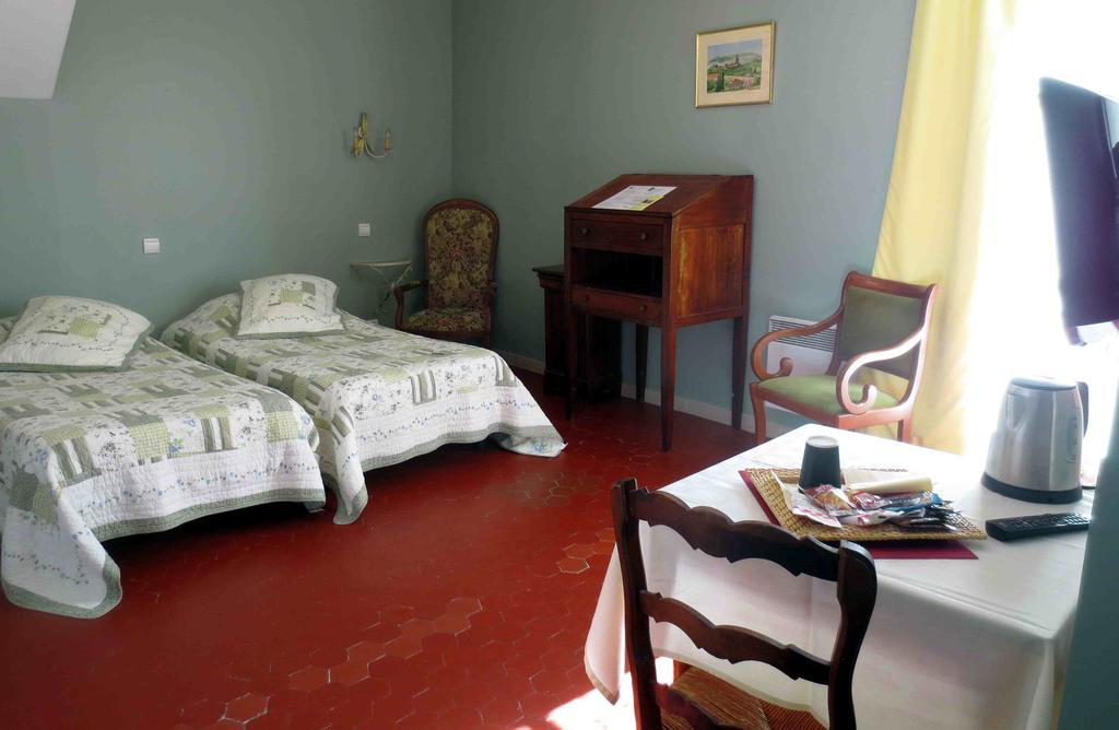 Hotel L'oustau 3*