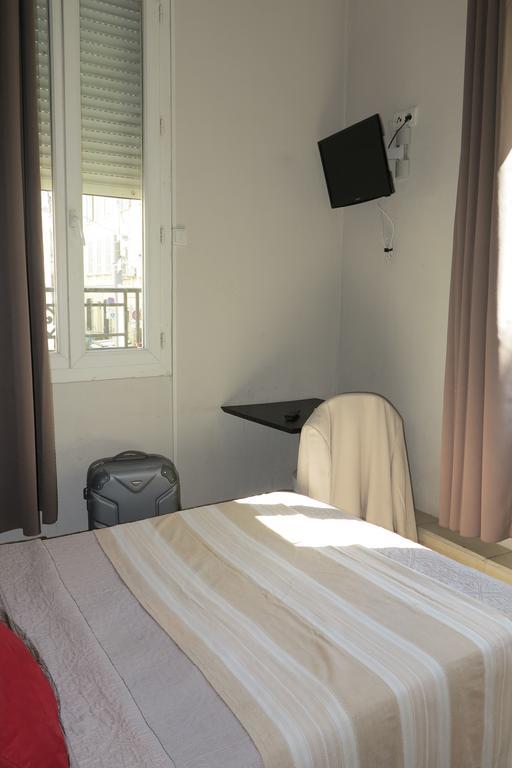 Hotel Ariana 3*