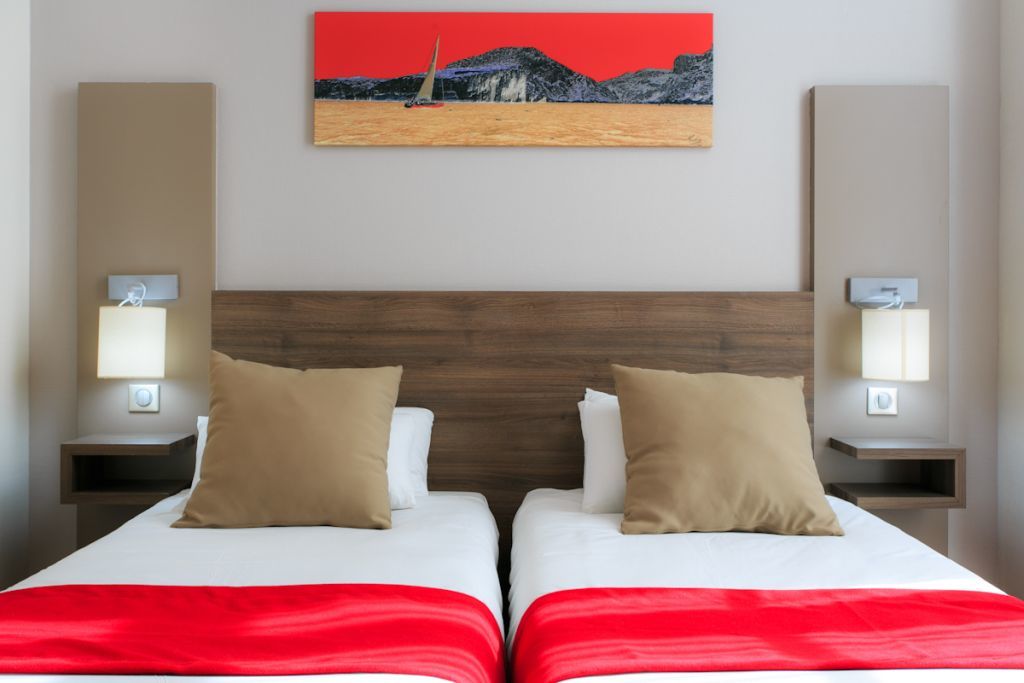 Western Bourse Vieux Port By Happyculture Hotel 3*