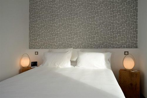 Hotel 96