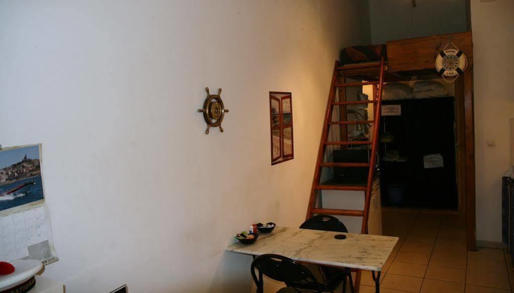 Uniqueappart - Vieux Port Apartment
